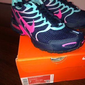 Womens air max torch 4